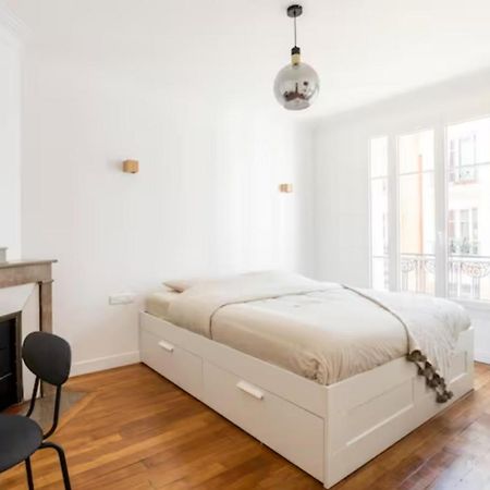 The Square, Paris-Asnieres, Private Apartment With Bedroom And Living Room Buitenkant foto